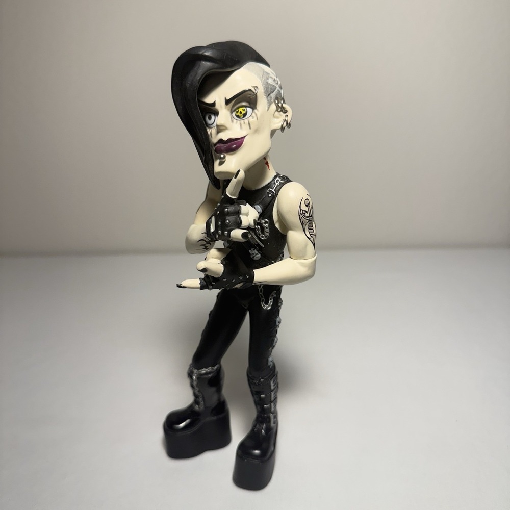 Bleeding Edge Gothic BeGoth Male Doll 'Wormwood' Black & White 2003.